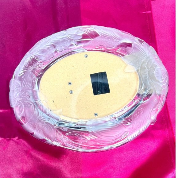 Crystal Clear Signatures Japan Crystal Oval Wedding Picture Frame EUC - Picture 12 of 13